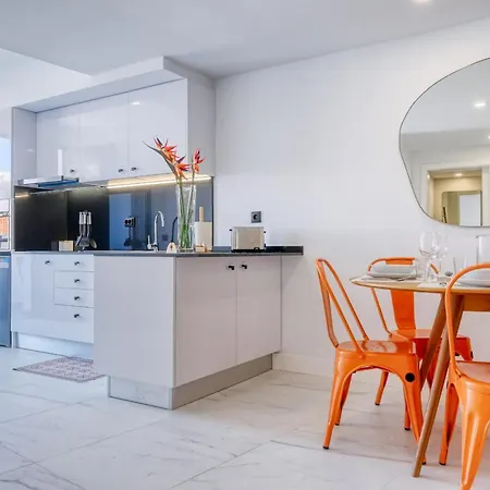 Beco Santa Emilia 4o, A In Madeira Apartament *